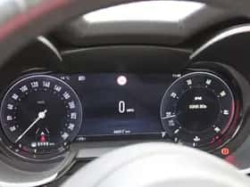 Alfa Romeo Stelvio (2023) thumbnail 12