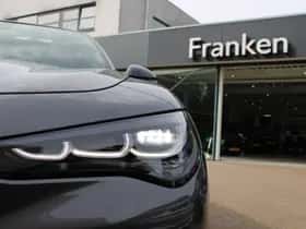 Alfa Romeo Stelvio (2023) thumbnail 40
