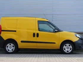 Fiat Doblò (2018) thumbnail 2