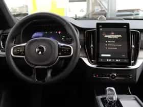 Volvo XC90 (2026) thumbnail 5