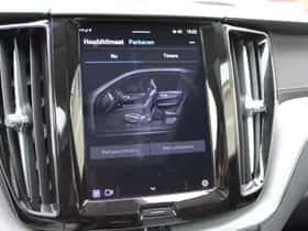 Volvo XC60 (2024) thumbnail 24