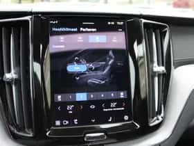 Volvo XC60 (2024) thumbnail 29