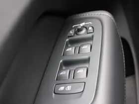 Volvo XC60 (2024) thumbnail 34