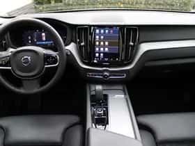 Volvo XC60 (2024) thumbnail 5