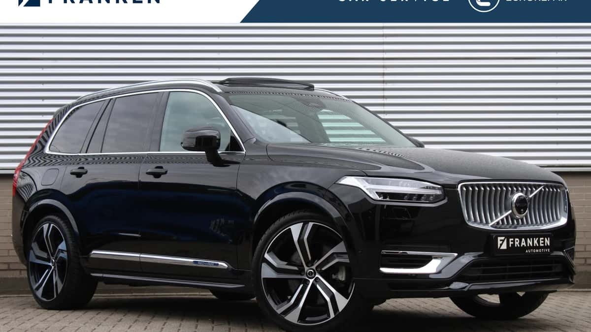 Volvo XC90 (2025) — foto 1