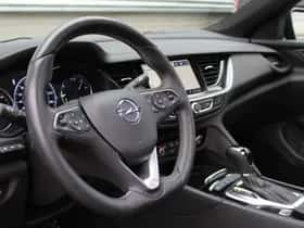 Opel Insignia thumbnail 4
