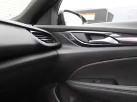Opel Insignia thumbnail 32