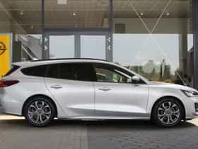 Ford Focus (2023) thumbnail 2