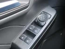 Ford Kuga (2025) thumbnail 14