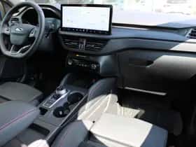 Ford Kuga (2025) thumbnail 6