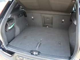 Volvo XC40 (2025) thumbnail 35