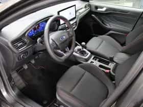Ford Focus (2023) thumbnail 31