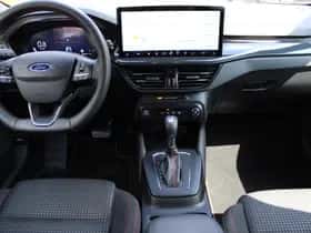 Ford Focus (2024) thumbnail 5
