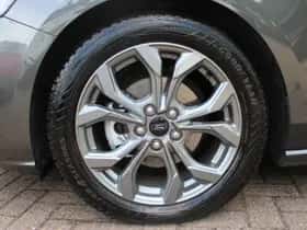 Ford Focus (2024) thumbnail 7
