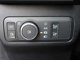 Ford Kuga (2025) thumbnail 26