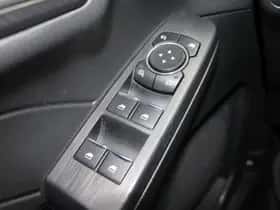 Ford Kuga (2025) thumbnail 44