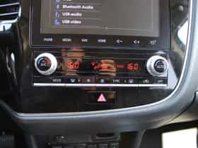 Mitsubishi Outlander (2021) thumbnail 30