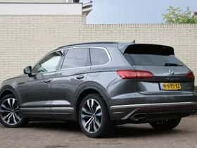 Volkswagen Touareg (2021) thumbnail 3