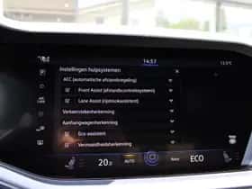 Volkswagen Touareg (2021) thumbnail 30