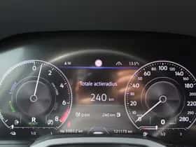 Volkswagen Touareg (2021) thumbnail 9