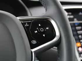 Volvo XC90 (2025) thumbnail 12