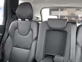 Volvo XC90 (2025) thumbnail 36