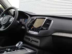 Volvo XC90 (2025) thumbnail 6