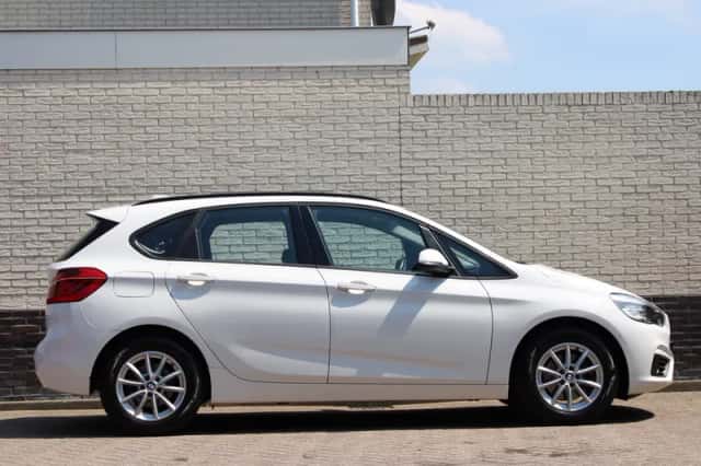 BMW 2-Serie (2015) thumbnail 2