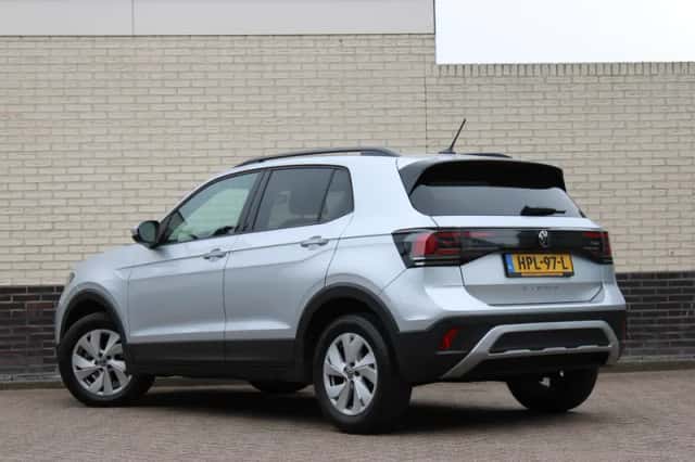 Volkswagen T-Cross (2024) thumbnail 3