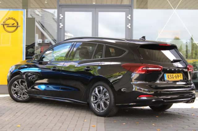 Ford Focus (2026) thumbnail 3