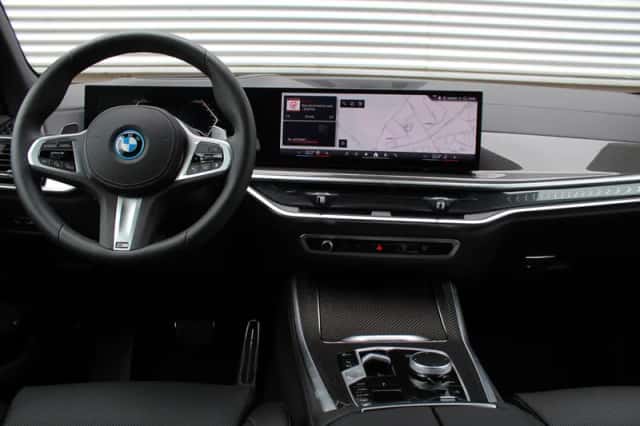 BMW X5 (2026) thumbnail 5