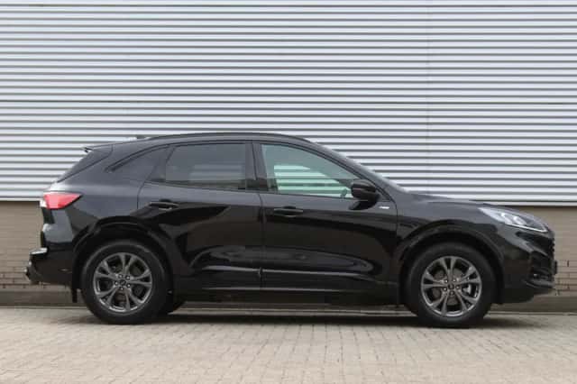 Ford Kuga (2026) thumbnail 2
