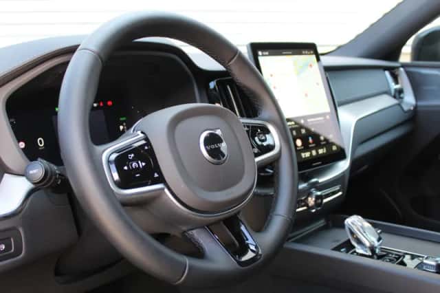 Volvo XC60 (2026) thumbnail 4
