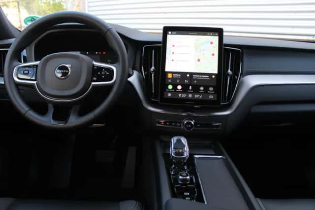 Volvo XC60 (2026) thumbnail 5