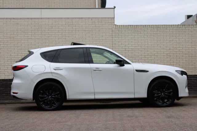 Mazda CX-60 (2024) thumbnail 2