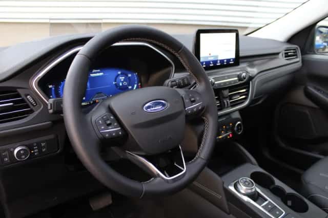 Ford Kuga (2026) thumbnail 4