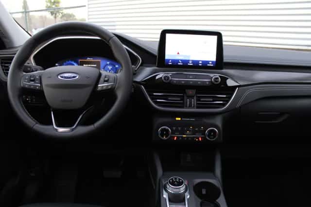 Ford Kuga (2026) thumbnail 5
