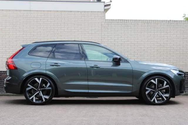 Volvo XC60 (2026) thumbnail 2