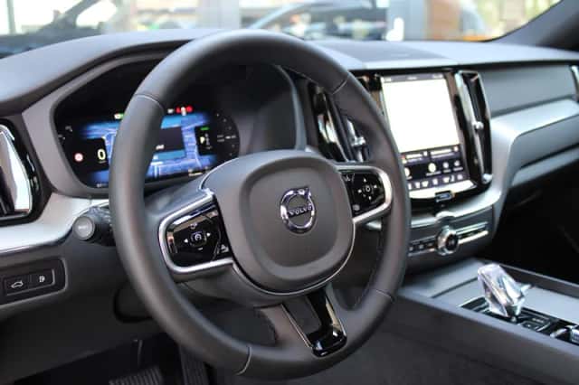 Volvo XC60 (2026) thumbnail 4