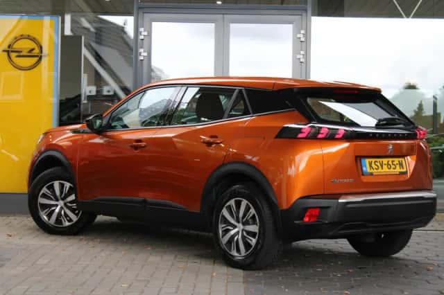 Peugeot e-2008 (2026) thumbnail 3