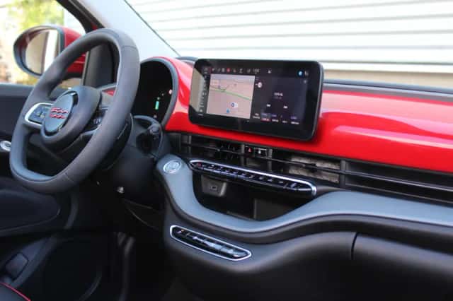 Fiat 500C (2026) thumbnail 6