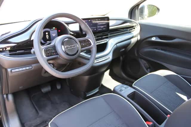 Fiat 500e (2026) thumbnail 4