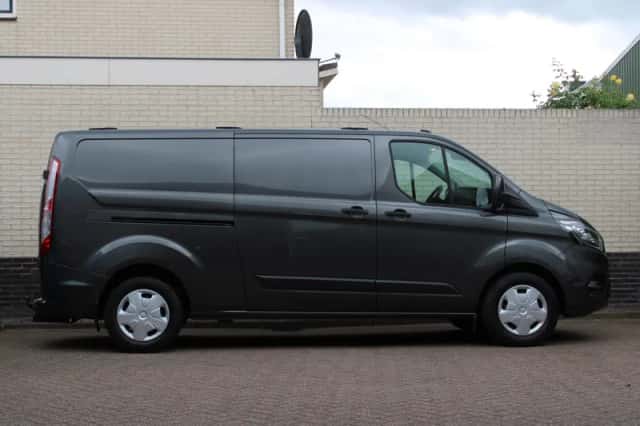 Ford Transit Custom (2026) thumbnail 2