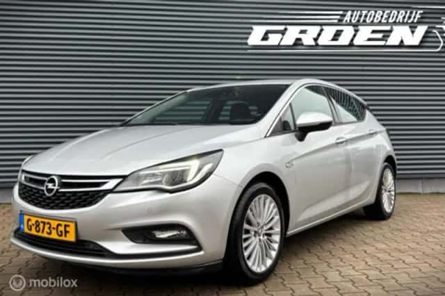 Opel Astra (2017) thumbnail 1