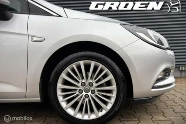 Opel Astra (2017) thumbnail 5