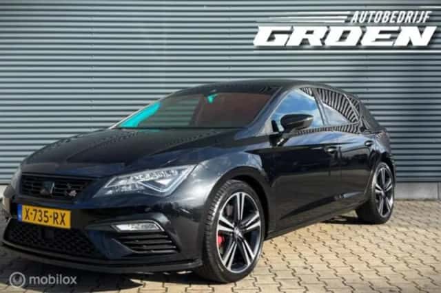 SEAT Leon (2017) thumbnail 1
