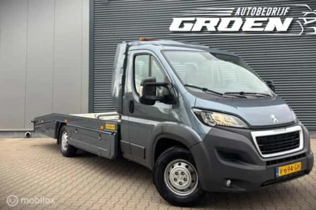 Peugeot Boxer (2017) thumbnail 3