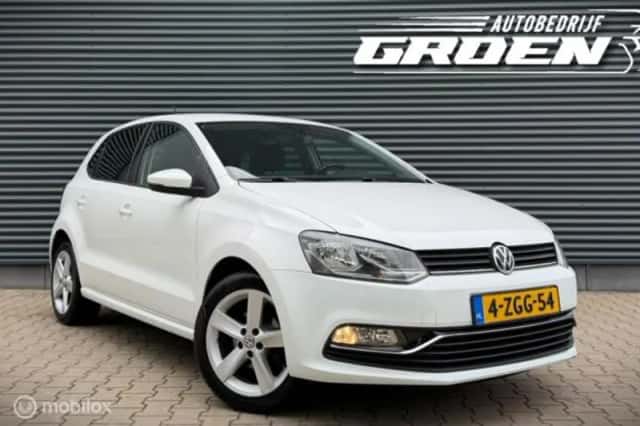 Volkswagen Polo (2014) thumbnail 3