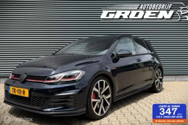 Volkswagen Golf (2018) thumbnail 1