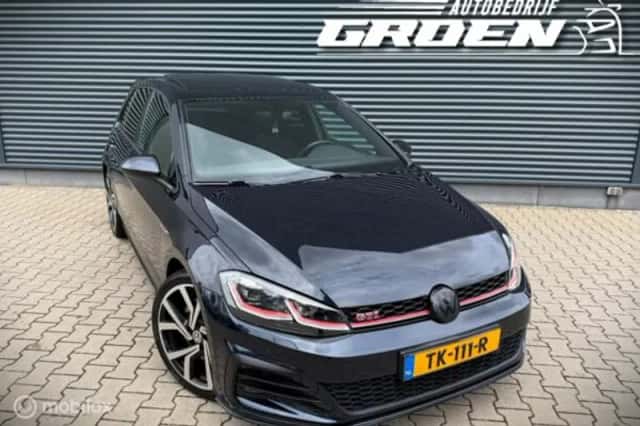 Volkswagen Golf (2018) thumbnail 4